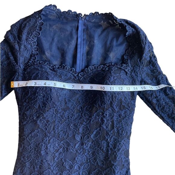 La Femme Lace Dress in Navy Blue size 4 Used - Picture 4 of 6